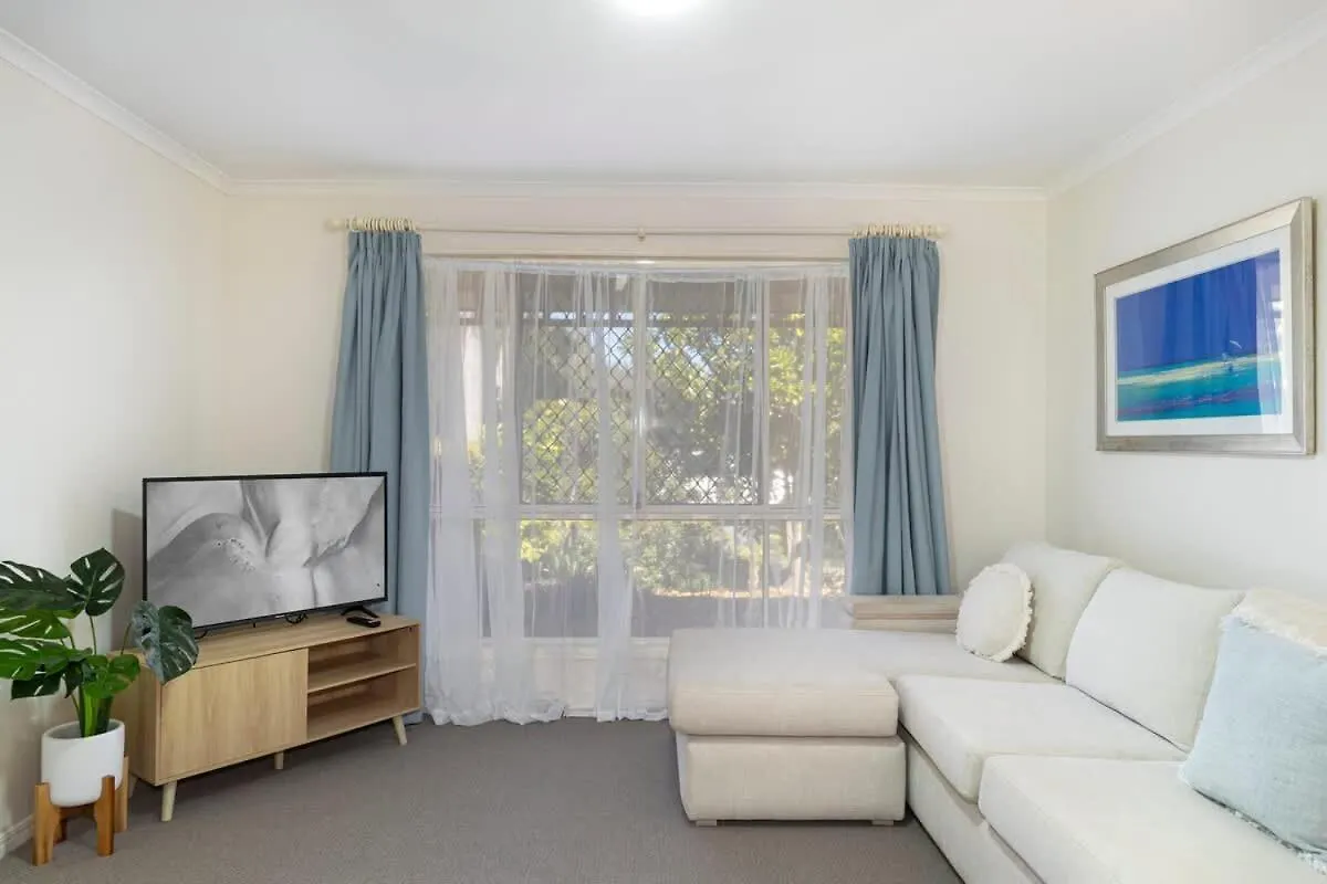 Casa de Férias Hidden Gem At Mudjimba - Walk To Cafes & Surf Beach